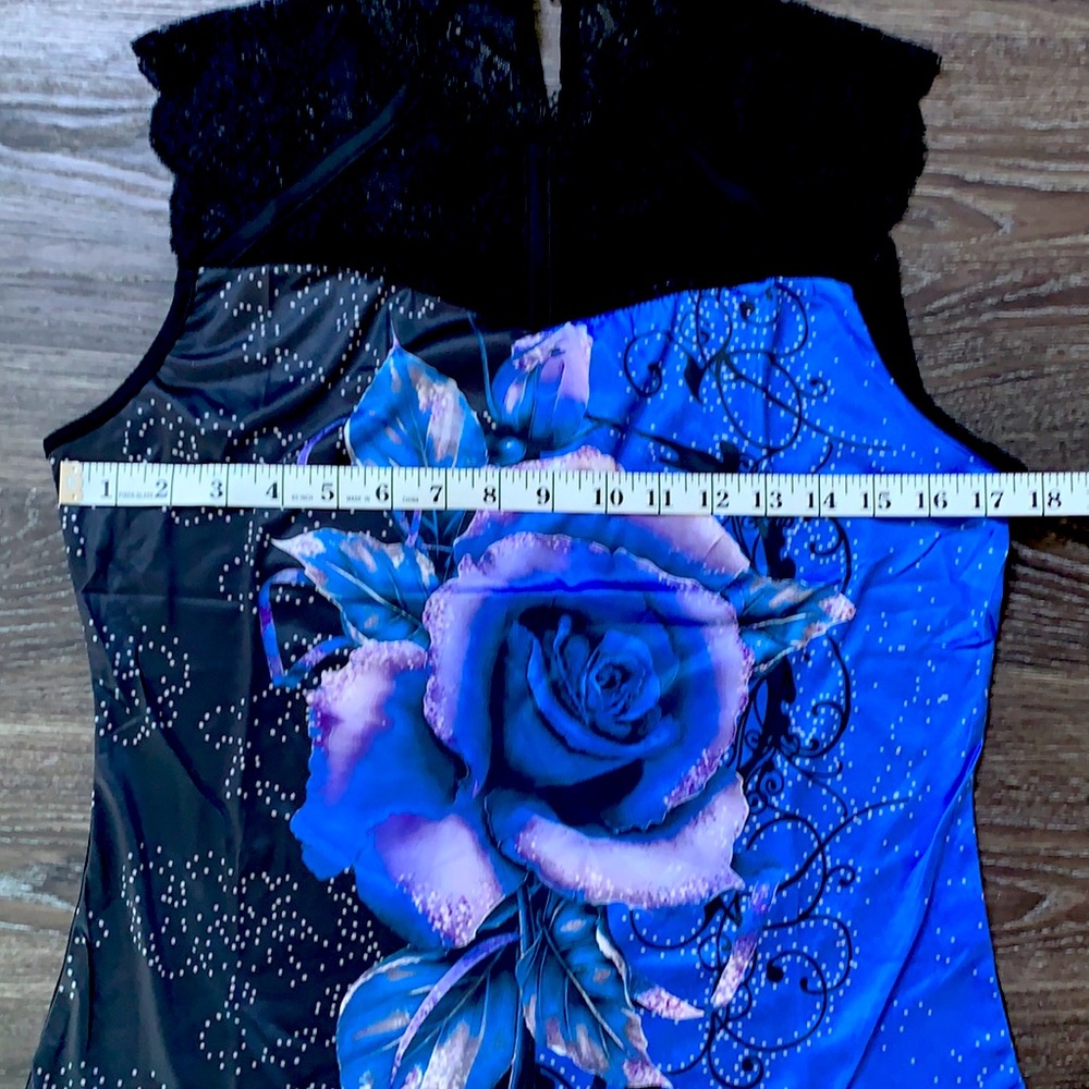 Sleeveless floral tank top - Picture 6 of 7